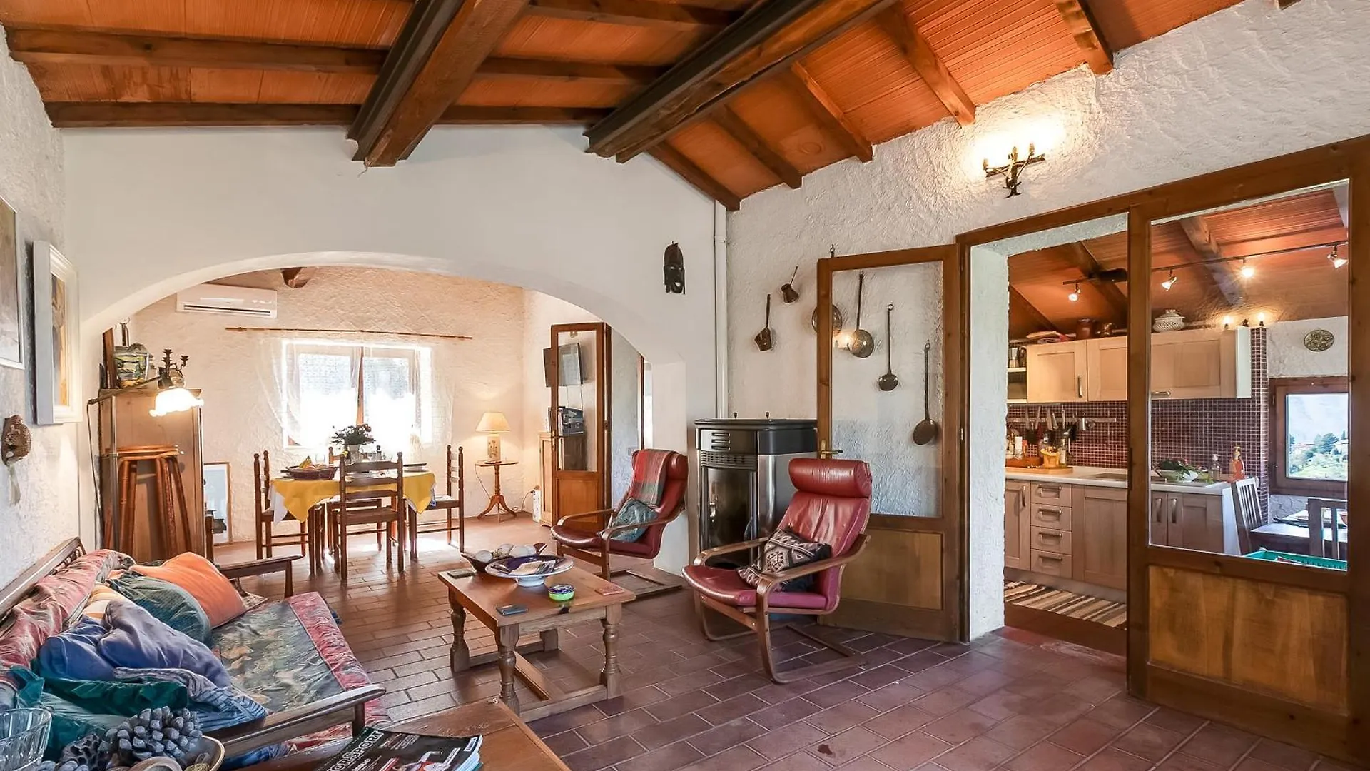 Family Friendly Rosa House Amazing View - Happy Rentals Barga 0*,