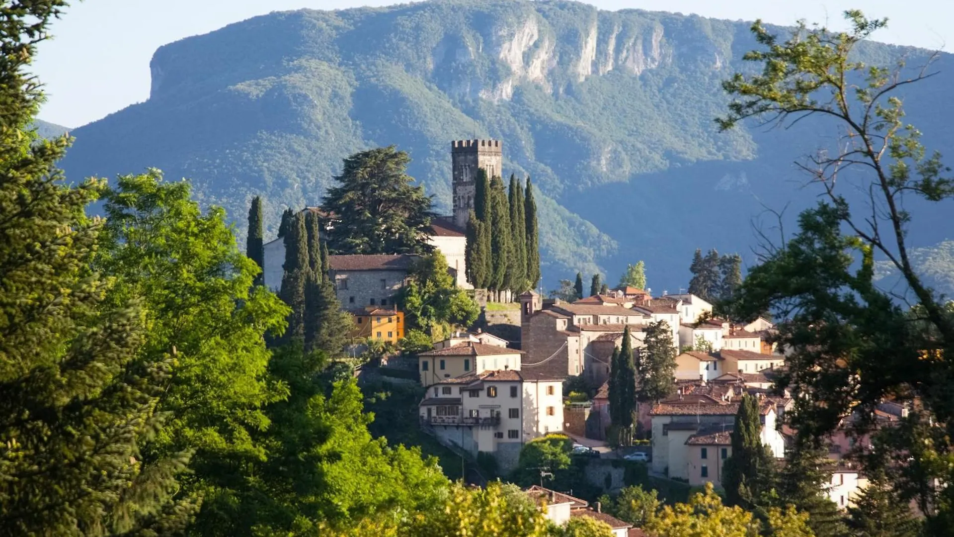 Family Friendly Rosa House Amazing View - Happy Rentals Barga