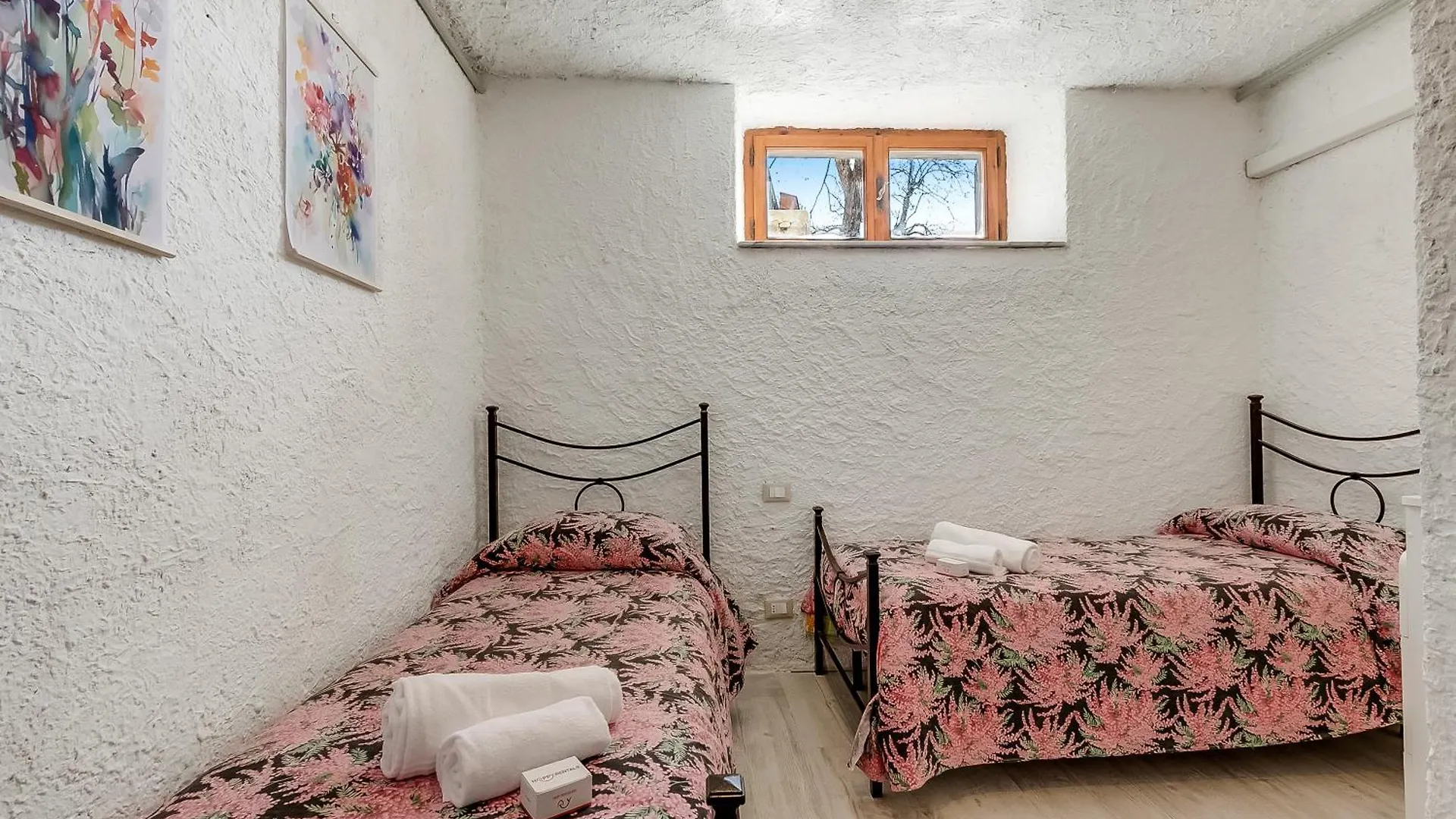 Family Friendly Rosa House Amazing View - Happy Rentals Barga Casa vacanze