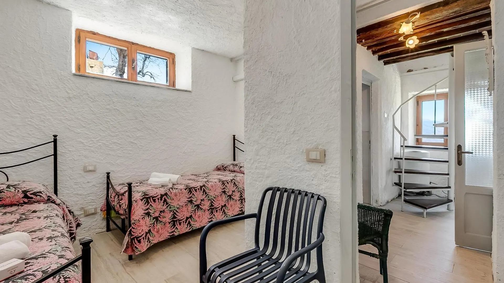 Family Friendly Rosa House Amazing View - Happy Rentals Barga Casa vacanze